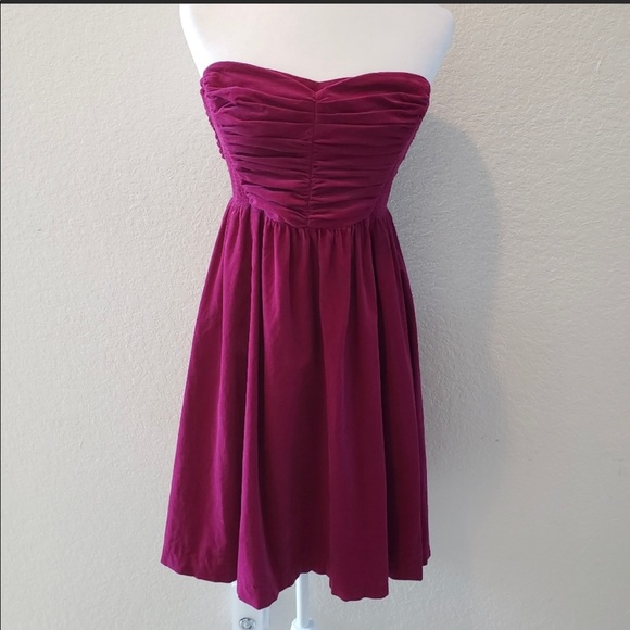 Anthropologie HD in Paris Corduroy halter dress with sweetheart neckline. - Picture 5 of 15